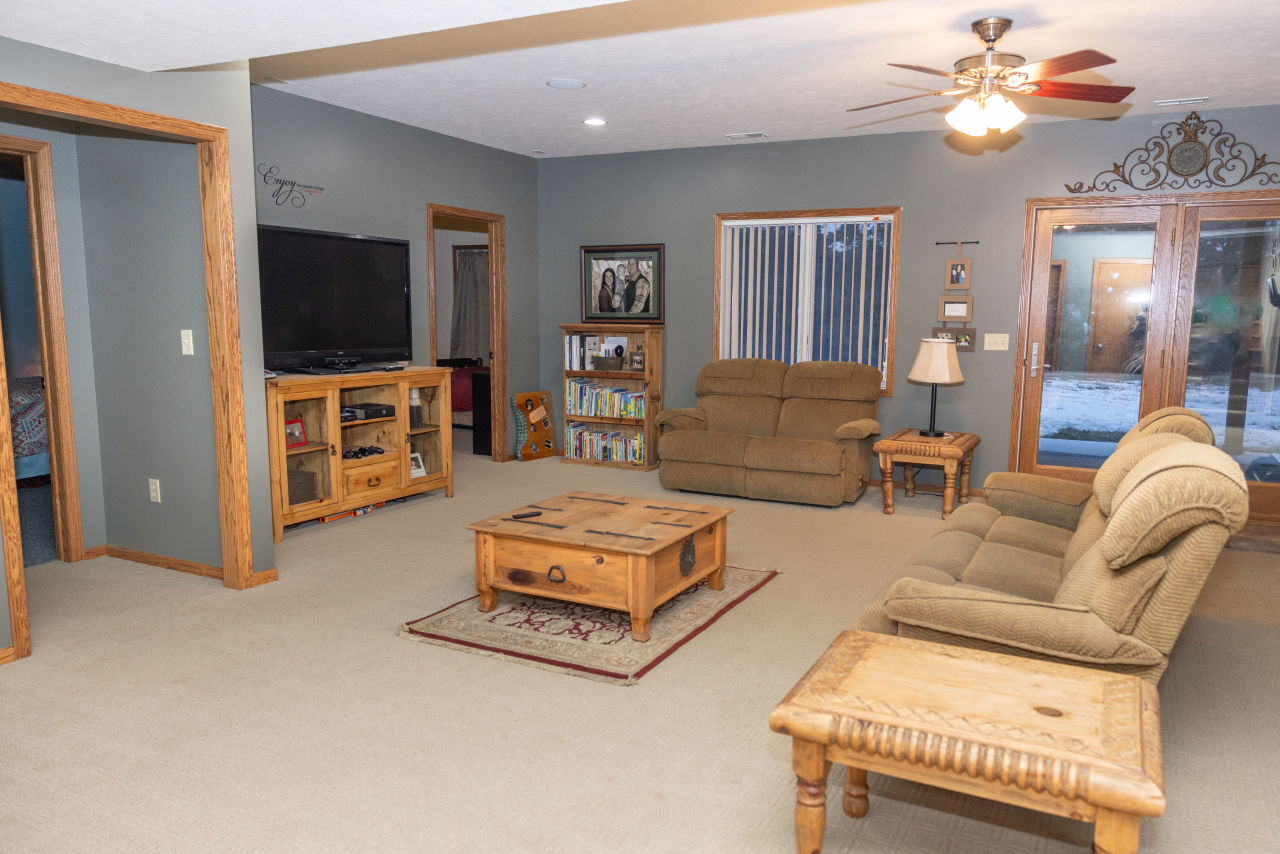 1321 Road J Green Realty & Auction York NE Real Estate Homes