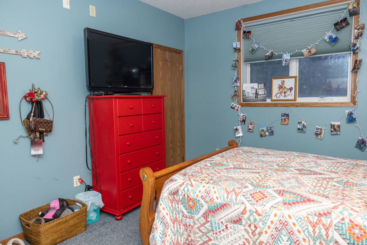 1321 Road J Green Realty & Auction York NE Real Estate Homes